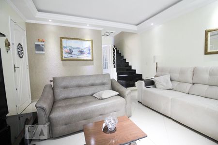 Casa à venda com 3 quartos, 163m² em Vila Nilo, São Paulo