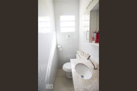 Casa à venda com 3 quartos, 163m² em Vila Nilo, São Paulo