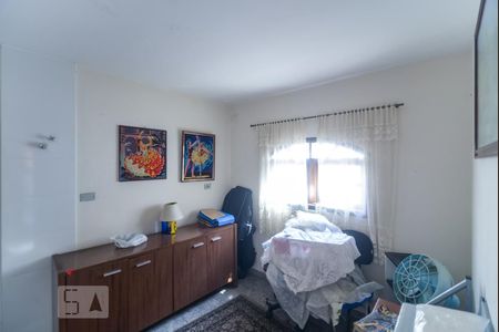 Casa à venda com 530m², 4 quartos e 3 vagasSala