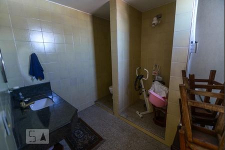 Casa à venda com 530m², 4 quartos e 3 vagasBanheiro