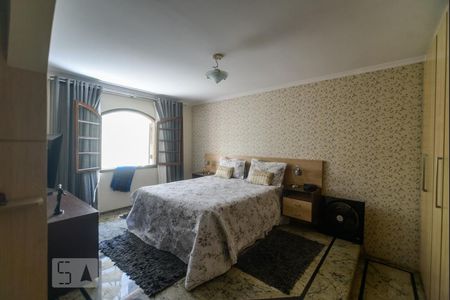 Casa à venda com 530m², 4 quartos e 3 vagasSuíte 1