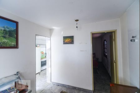 Casa à venda com 530m², 4 quartos e 3 vagasSala