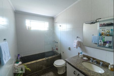 Casa à venda com 530m², 4 quartos e 3 vagasBanheiro