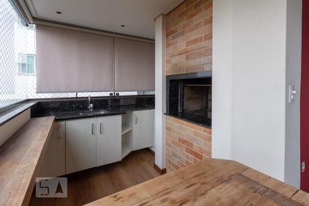 Varanda gourmet de apartamento para alugar com 3 quartos, 100m² em Petrópolis, Porto Alegre