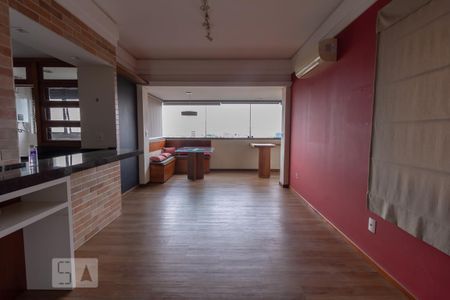 sala de apartamento para alugar com 3 quartos, 100m² em Petrópolis, Porto Alegre