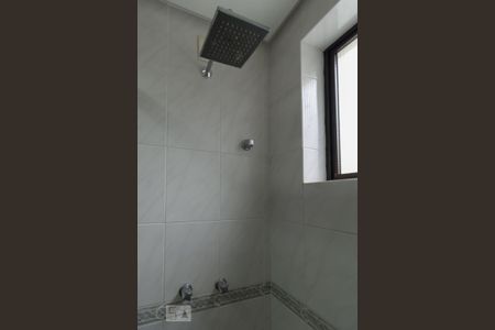 Apartamento para alugar com 100m², 3 quartos e 2 vagas Apartamento para alugar com 100m², 3 quartos e 2 vagasBanheiro social- Torneira