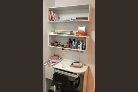 Apartamento à venda com 144m², 4 quartos e sem vagaQuarto 3