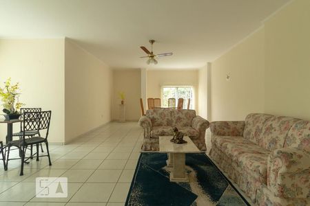 Apartamento à venda com 79m², 3 quartos e 2 vagasHall social