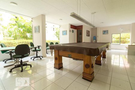 Apartamento à venda com 79m², 3 quartos e 2 vagasSalão de jogos