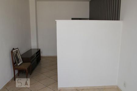 Sala de kitnet/studio para alugar com 1 quarto, 40m² em Centro, Rio de Janeiro