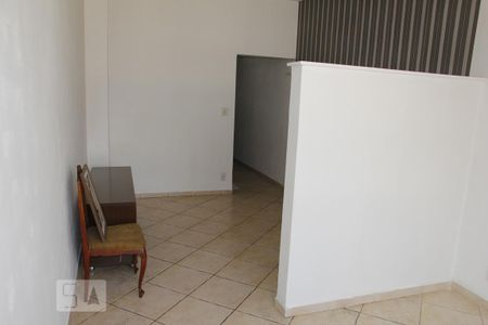 Sala de kitnet/studio para alugar com 1 quarto, 40m² em Centro, Rio de Janeiro