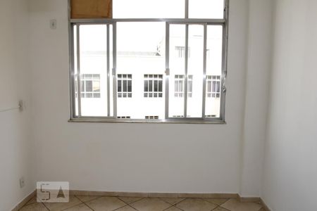 Sala de kitnet/studio para alugar com 1 quarto, 40m² em Centro, Rio de Janeiro