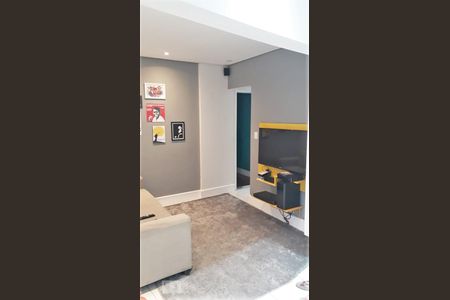 Apartamento à venda com 130m², 3 quartos e sem vaga Apartamento à venda com 130m², 3 quartos e sem vagaSala