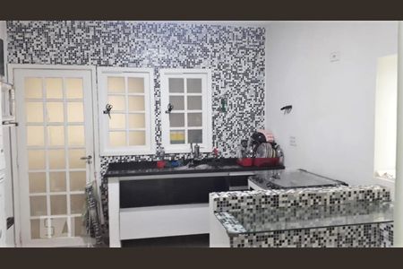 Apartamento à venda com 130m², 3 quartos e sem vaga Apartamento à venda com 130m², 3 quartos e sem vagaCozinha