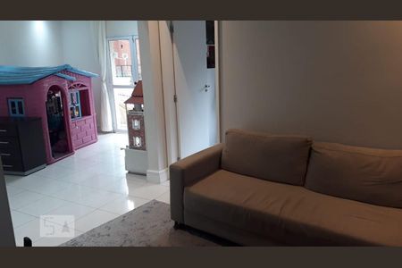 Apartamento à venda com 130m², 3 quartos e sem vaga Apartamento à venda com 130m², 3 quartos e sem vagaSala