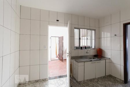 Casa à venda com 260m², 3 quartos e sem vagaCozinha