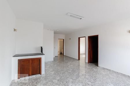 Sala de casa à venda com 3 quartos, 260m² em Vila Campestre, São Paulo