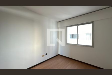 Apartamento para alugar com 100m², 3 quartos e 1 vagaQuarto 3