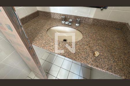 Apartamento para alugar com 100m², 3 quartos e 1 vagaBanheiro