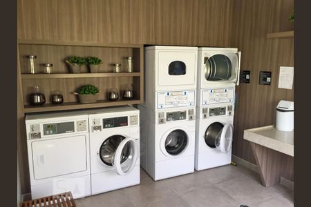 Studio para alugar com 30m², 1 quarto e 1 vaga Studio para alugar com 30m², 1 quarto e 1 vagaLavanderia