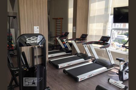 Studio para alugar com 30m², 1 quarto e 1 vaga Studio para alugar com 30m², 1 quarto e 1 vagaÁrea comum - Academia