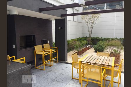 Studio para alugar com 30m², 1 quarto e 1 vaga Studio para alugar com 30m², 1 quarto e 1 vagaÁrea comum - Churrasqueira