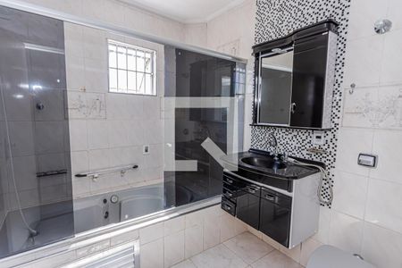 Casa para alugar com 110m², 3 quartos e 1 vagaBanheiro