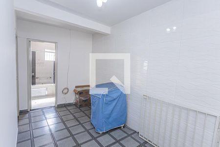 Casa para alugar com 110m², 3 quartos e 1 vagaHall de passagem e corredor
