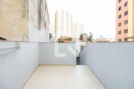 Casa à venda com 267m², 3 quartos e 4 vagas Casa à venda com 267m², 3 quartos e 4 vagasVaranda