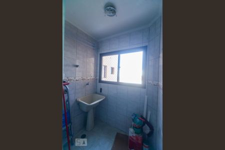 Área de Serviço de apartamento para alugar com 2 quartos, 79m² em Santa Maria, São Caetano do Sul