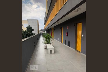 Corredor externo de apartamento à venda com 1 quarto, 37m² em Vila Carrão, São Paulo