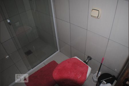 Apartamento para alugar com 120m², 3 quartos e 4 vagasDetalhe do Banheiro Social