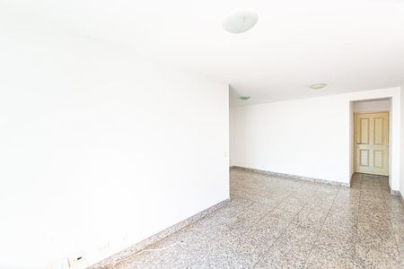 Apartamento para alugar com 140m², 3 quartos e 2 vagasSala