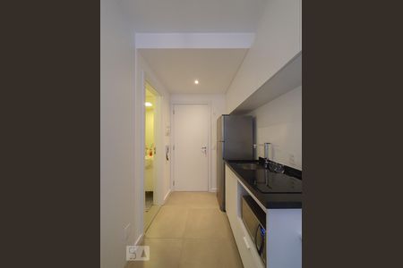 Espaço da cozinha de kitnet/studio para alugar com 1 quarto, 26m² em Liberdade, São Paulo