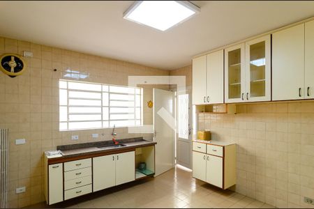 Casa para alugar com 125m², 3 quartos e 2 vagas Casa para alugar com 125m², 3 quartos e 2 vagasCozinha