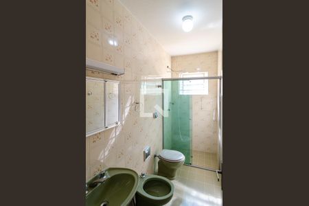 Casa para alugar com 125m², 3 quartos e 2 vagas Casa para alugar com 125m², 3 quartos e 2 vagasBanheiro Social