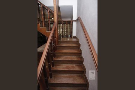 Escada de casa à venda com 3 quartos, 196m² em Tijuca, Rio de Janeiro