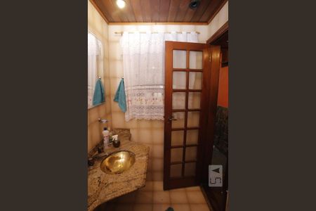 Casa à venda com 196m², 3 quartos e 1 vagaLavabo