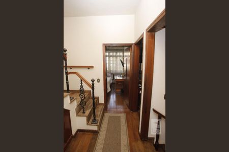 Corredor de casa à venda com 3 quartos, 196m² em Tijuca, Rio de Janeiro