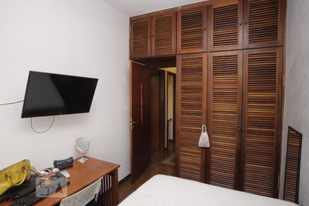 Casa à venda com 196m², 3 quartos e 1 vagaQuarto 2