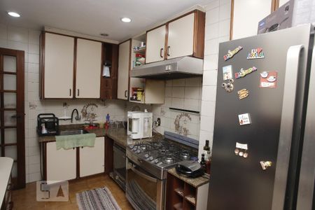 Casa à venda com 196m², 3 quartos e 1 vagaCozinha