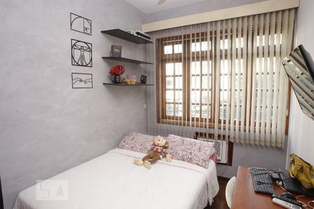 Casa à venda com 196m², 3 quartos e 1 vagaQuarto 2