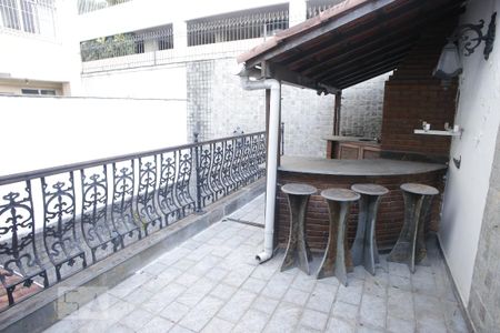 Casa à venda com 196m², 3 quartos e 1 vagaChurrasqueira