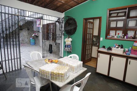 Casa à venda com 196m², 3 quartos e 1 vagaCopa