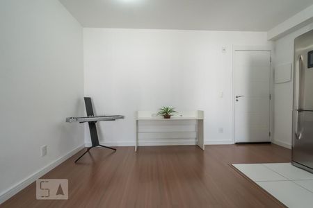 Sala de apartamento para alugar com 2 quartos, 69m² em Jardim Dom Bosco, São Paulo