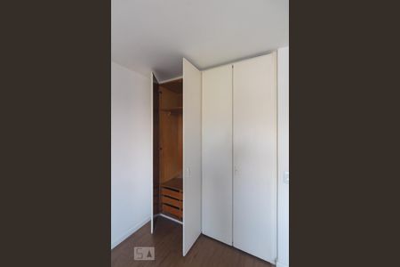 Apartamento para alugar com 140m², 4 quartos e 2 vagasQuarto 2
