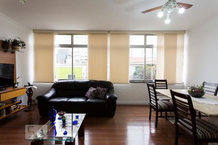 Apartamento à venda com 110m², 2 quartos e sem vagaSala