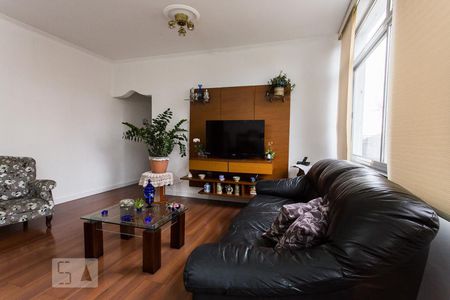 Apartamento à venda com 110m², 2 quartos e sem vagaSala