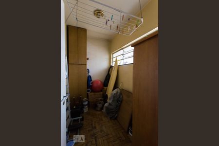Apartamento à venda com 110m², 2 quartos e sem vagaQuarto de Serviço