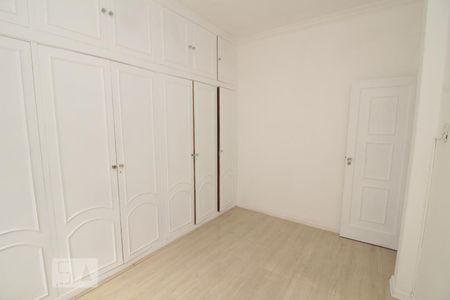 Apartamento à venda com 150m², 3 quartos e 1 vagaQuarto 2